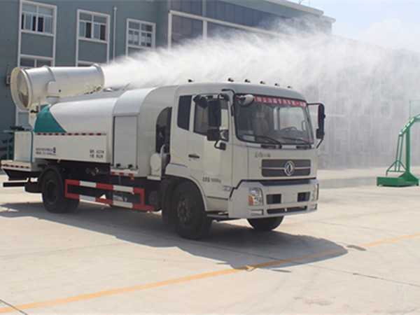 東風天錦抑塵車，12噸圓罐30